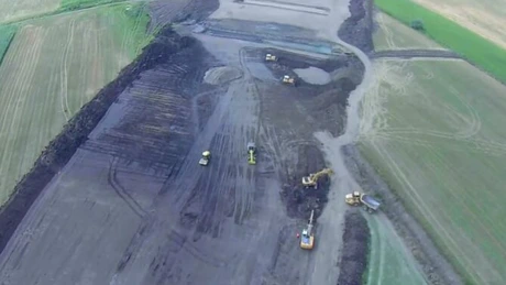 Primele imagini cu lansarea lucrărilor pe noi segmente din Autostrada Transilvania (Video)
