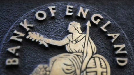 Banca Angliei menţine dobânzile, dar înrăutăţeşte prognoza de creştere, pe fondul sporirii incertitudinilor provocate de Brexit
