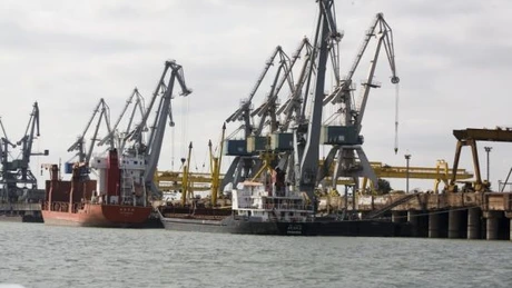 Porturile Midia, Constanţa Nord şi Agigea, închise din cauza vântului puternic