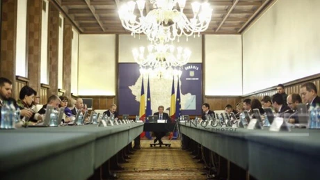 Cioloş: Suntem Guvenul zero corupţie, zero populism, zero minciună