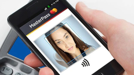 De la anul ne-am putea plăti cumpărăturile printr-un simplu selfie (prin plata cu amprentă digitală)