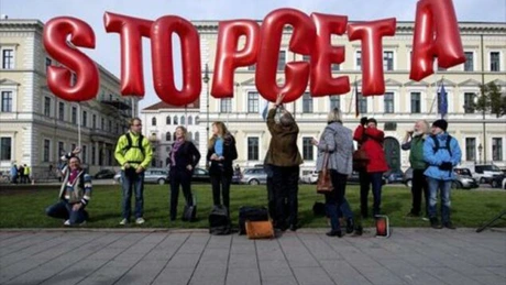 O petiţie cu 3,5 milioane de semnături împotriva CETA a fost prezentată la Strasbourg