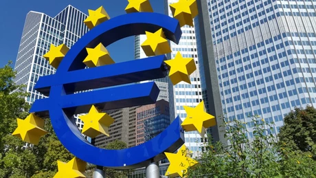 România s-a conectat la zona euro. Cu ajutorul rezervei BNR, împrumuturile de la BCE vor avea dobândă 0%