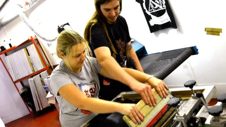 Cioloş: Susţinem dezvoltarea industriilor culturale şi creative pentru potenţialul economic şi pentru beneficiile sociale