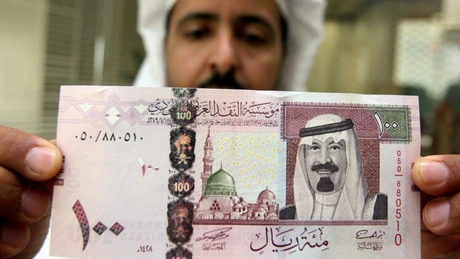 Arabia Saudită vrea să devanseze reducerea producţiei de petrol