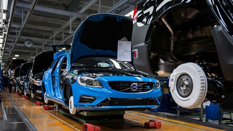 Volvo mută o parte din producţie din Europa în China
