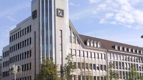 Acţiunile Deutsche Bank nu vor mai fi incluse în indicele Euro Stoxx 50