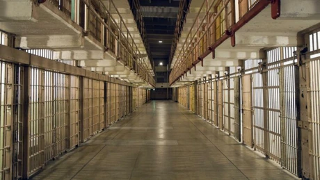 Toader: Despăgubiri între 5 şi 8 euro pe zi pentru deţinuţii eliberaţi care au executat pedeapsa în condiţii necorespunzătoare