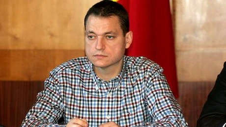 Ministrul Turismului, Mircea Dobre: Sistemul public e cangrenat, angajaţii ministerului vânează numai poziţii şi nu pot fi schimbaţi