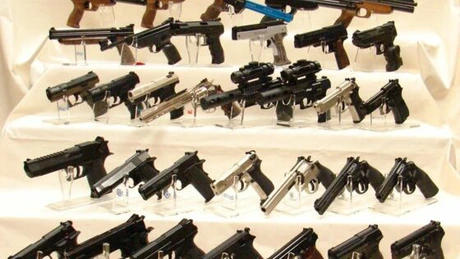 Uniunea Europeană îşi înăspreşte legislaţia privind armele de foc