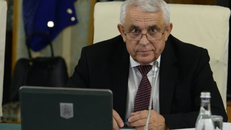 Daea a prezentat seiful de peste o tonă în care se află documentele Preşedinţiei României la Consiliul UE din agricultură