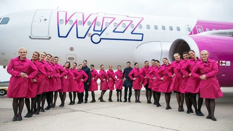 Wizz Air recrutează însoţitori de zbor în două sesiuni organizate la Sibiu şi Bucureşti