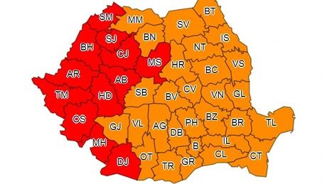 Cod roşu de căldură extremă în 12 judeţe. Cod portocaliu de caniculă, în restul României