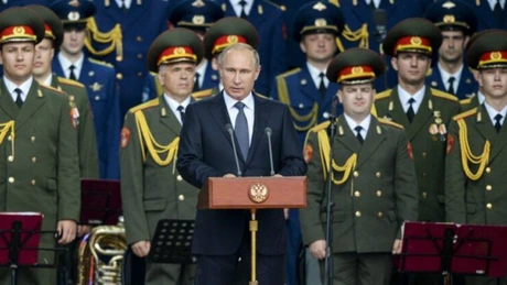 Vladimir Putin a dispus ca economia Rusiei să fie redirecţionată pe făgaş militar