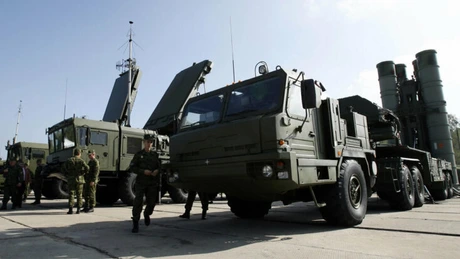 Acord între Rusia şi Turcia pentru sisteme de apărare antiaeriană