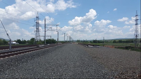 Calea ferată Cluj - Oradea: Licitație de un miliard de euro pentru loturile Poieni - Aleșd și Aleșd - frontieră