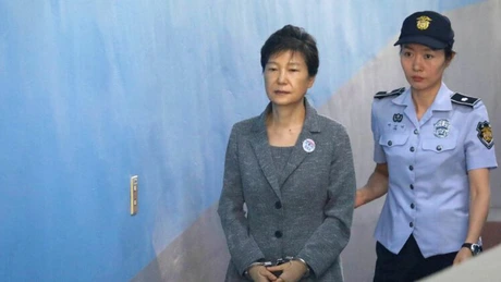 Prima femeie preşedinte din Coreea de Sud, condamnată la 24 de ani de închisoare pentru corupţie