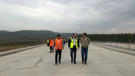 Proiectele strategice ale Guvernului: trei autostrăzi, reţeaua de spitale CFR şi complexul medical 'Carol Davila'