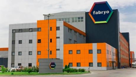 AkzoNobel cumpără producătorul român de vopsele Savana şi devine liderul pieţei
