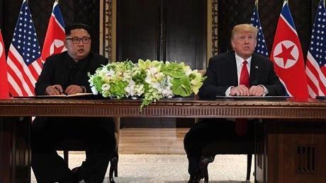 Trump şi Kim Jong Un au semnat un 