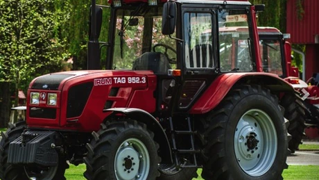 O familie de antreprenori va lansa primul tractor 100% românesc