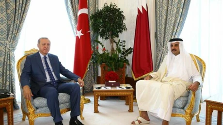 Emirul Qatarului i-a oferit în dar preşedintelui Turciei un avion de lux Boeing 747-8