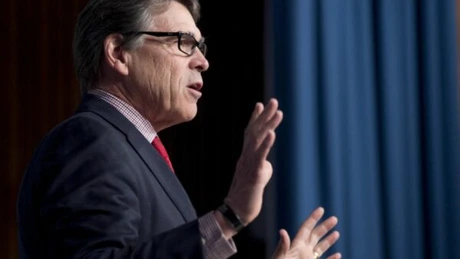 SUA: Ministrul energiei Rick Perry va demisiona în curând, anunţă preşedintele Trump