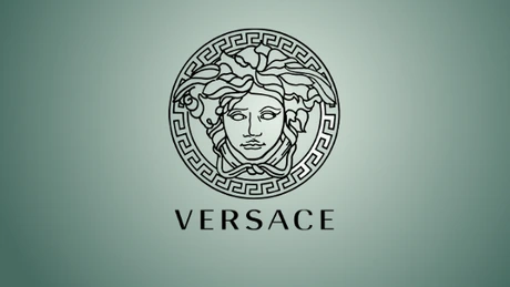 Michael Kors oferă două miliarde de dolari pentru Versace. Tranzacţia ar putea fi anunţată pe 25 septembrie