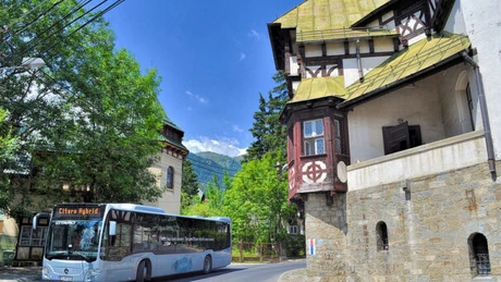 Al treilea oraş din România care cumpără autobuze hibrid