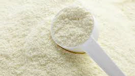 Comisia Europeană a vândut în proporţie de 99% stocurile publice de lapte praf degresat