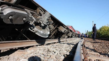 Ministrul Transporturilor, după deraierea trenurilor şi declaraţiile şefului CFR Călători: Ar trebui să se odihnească, dar nu pe banii companiei