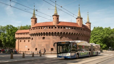 Cel mai ghinionist oraș din România: nu reușește să cumpere nici tramvaie noi, nici autobuze electrice