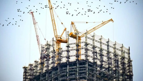 Numărul autorizaţiilor de construire eliberate în primele 11 luni din 2019, în scădere cu 1,5%