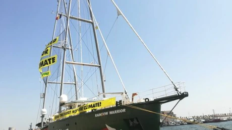 Greenpeace a început la Constanţa o campanie europeană pentru interzicerea utillizării cărbunelui. A adus în port nava “Rainbow Warrior”
