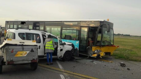 Patru persoane au fost rănite într-un accident pe Aeroportul Henri Coandă. Traficul aerian nu a fost afectat
