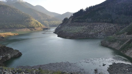 Administraţia Naţională Apele Române: Aproximativ 60% din barajele mici au autorizaţii sau acorduri valabile