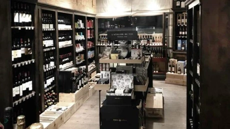 Cristian Preotu, proprietarul magazinelor Comtesse du Barry, a cumpărat un conac la Baloteşti în care va investi un mil. euro