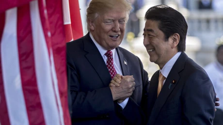SUA şi Japonia au semnat un acord comercial limitat, care nu elimină riscul impunerii de tarife pentru automobilele japoneze