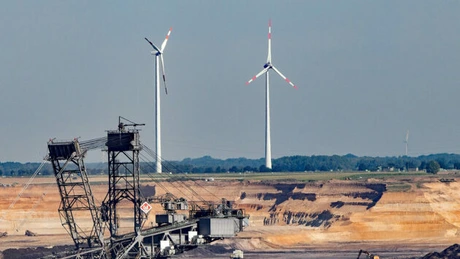 Cărbune vs. Regenerabile. În ce ritm face Enel, un mare producător pe cărbune în trecut, tranziția către 100% verde
