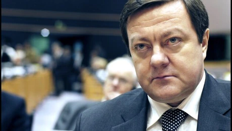 Fostul ministru al Apărării, Sorin Frunzăverde, a murit la Spitalul de Urgenţă Reşiţa