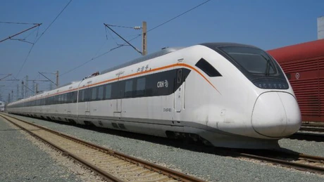 Statul român, obligat să reia licitația pentru 20 de trenuri inter-regionale, după ce a fost admisă contestația chinezilor