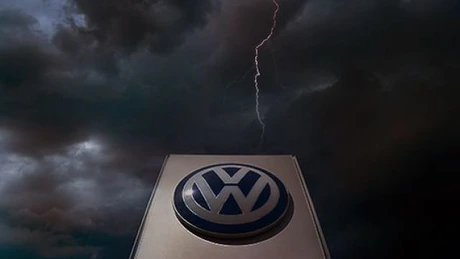 Dieselgate: Doi şefi ai grupului Volkswagen evită un proces cu un acord de 9 milioane de euro