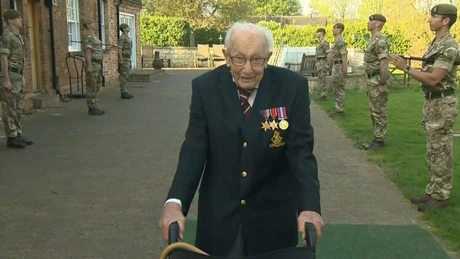 Un englez în vârstă de 99 de ani, veteran de război, a colectat 18 milioane de lire sterline pentru campania împotriva Covid-19. Și va continua