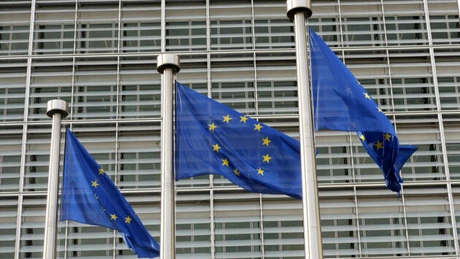 UE intenţionează să emită obligaţiuni verzi şi obligaţiuni sociale pentru a-şi finanţa fondul de relansare