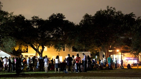 Viceprimar: Autorizaţia de funcţionare pentru terasele din Herăstrău la care s-au adunat tinerii a fost suspendată