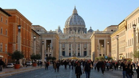 Vaticanul se așteaptă la ani dificili din punct de vedere financiar, după ce donațiile au scăzut ca urmare a pandemiei