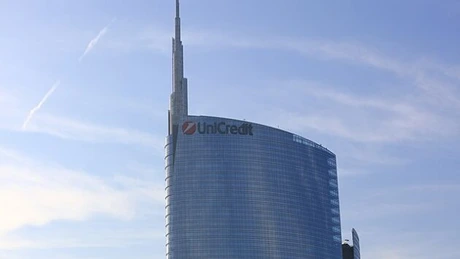 UniCredit plănuiește să-şi restructureze operațiunile din marile centre financiare