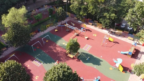 Parcul Eugen Lovinescu, din Sectorul 6, a fost deschis, după modernizare