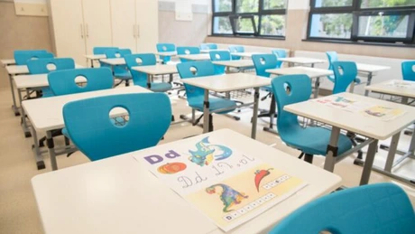 Antepreşcolarii şi preşcolarii vor beneficia de o masă caldă - proiect adoptat tacit de Senat