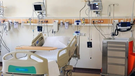 Iohannis: Se lucrează rapid pentru a extinde capacitatea spitalelor